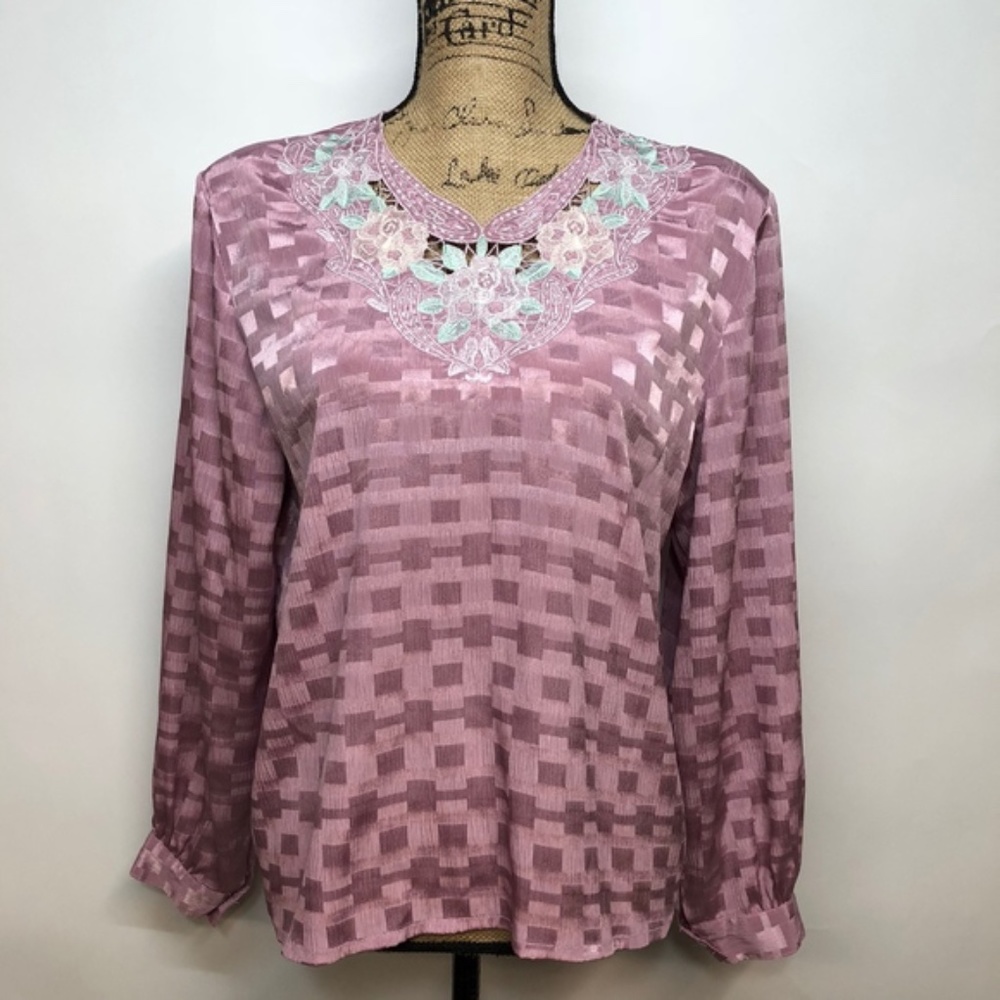 Red Jeuel Vintage Blouse Size Medium